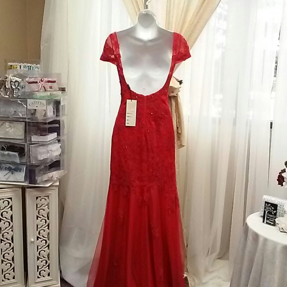 Prom dress - Picture 3 of 4